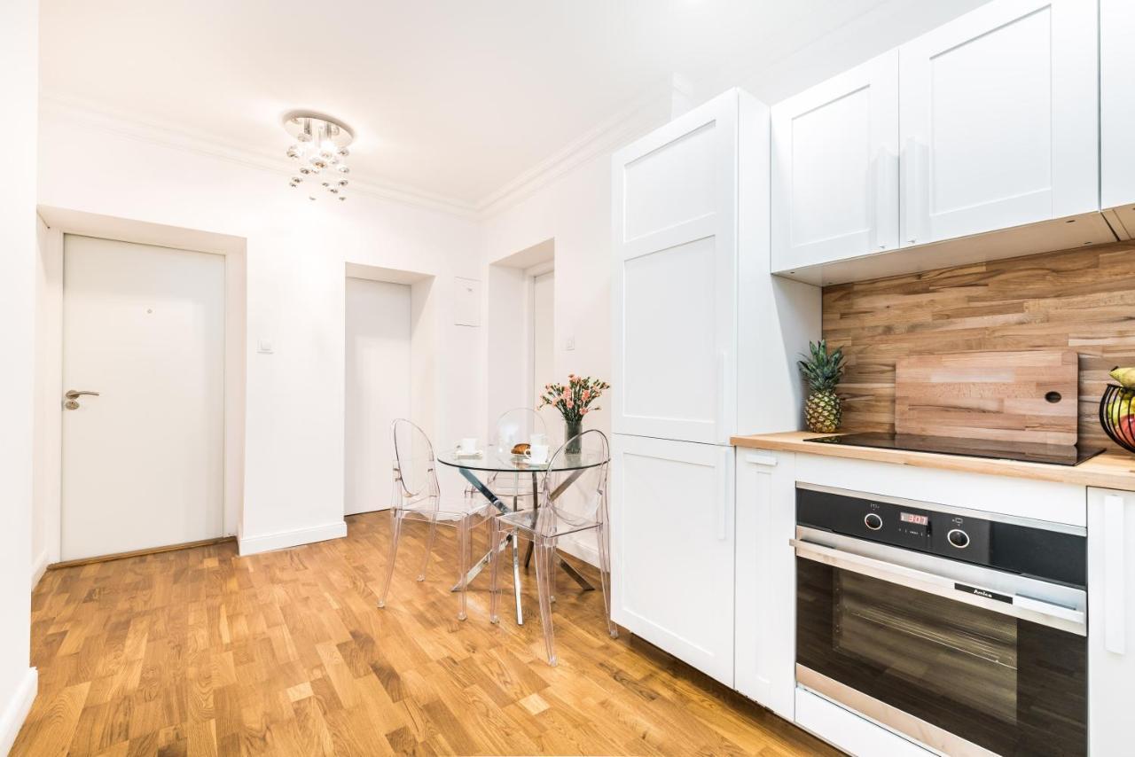 Rent Like Home - Przejscie Garncarskie 10 Wrocław Buitenkant foto