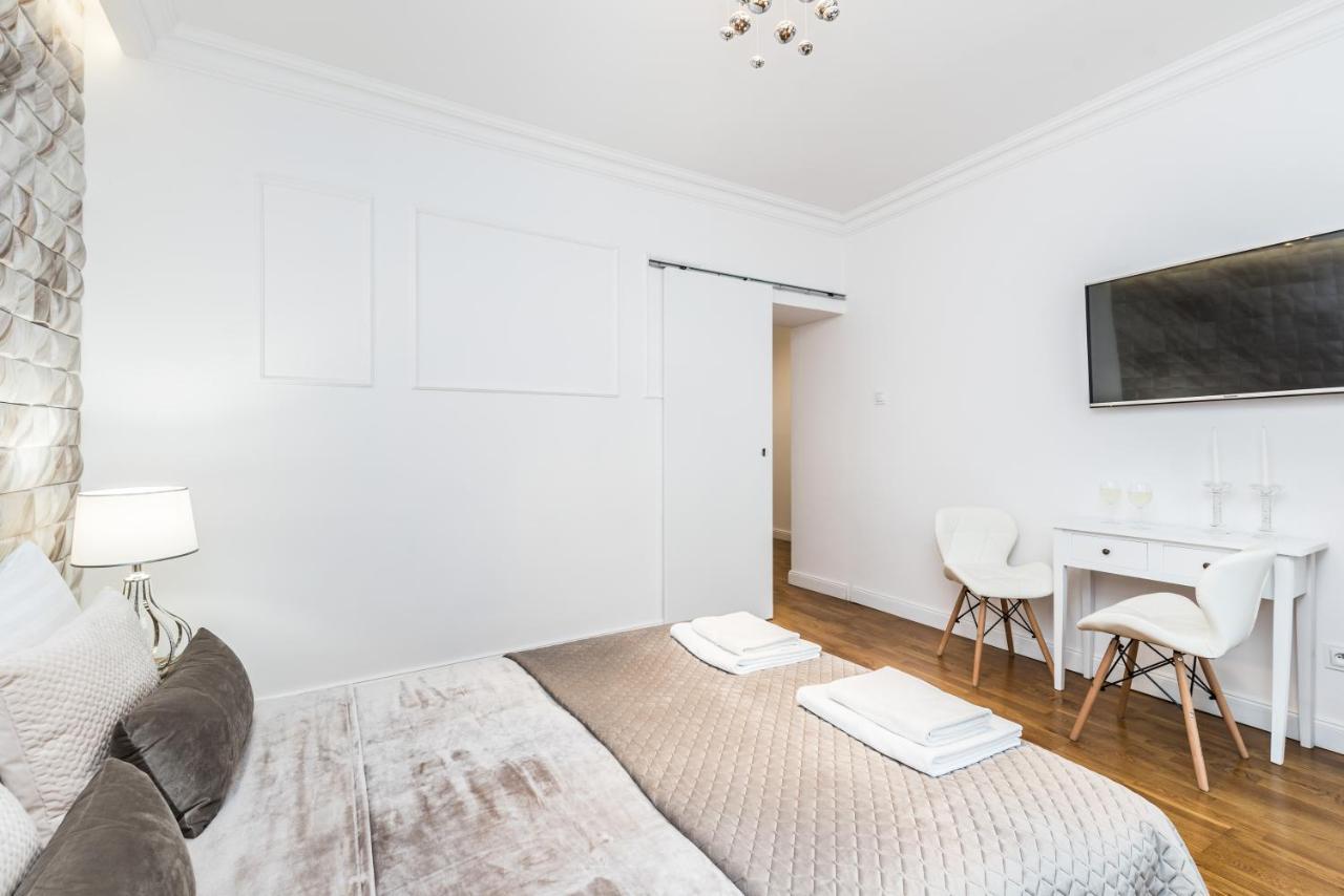 Rent Like Home - Przejscie Garncarskie 10 Wrocław Buitenkant foto